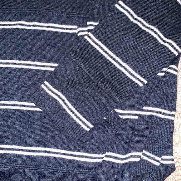 Lucky Brand hooded long sleeve shirt - Picture 5 of 10